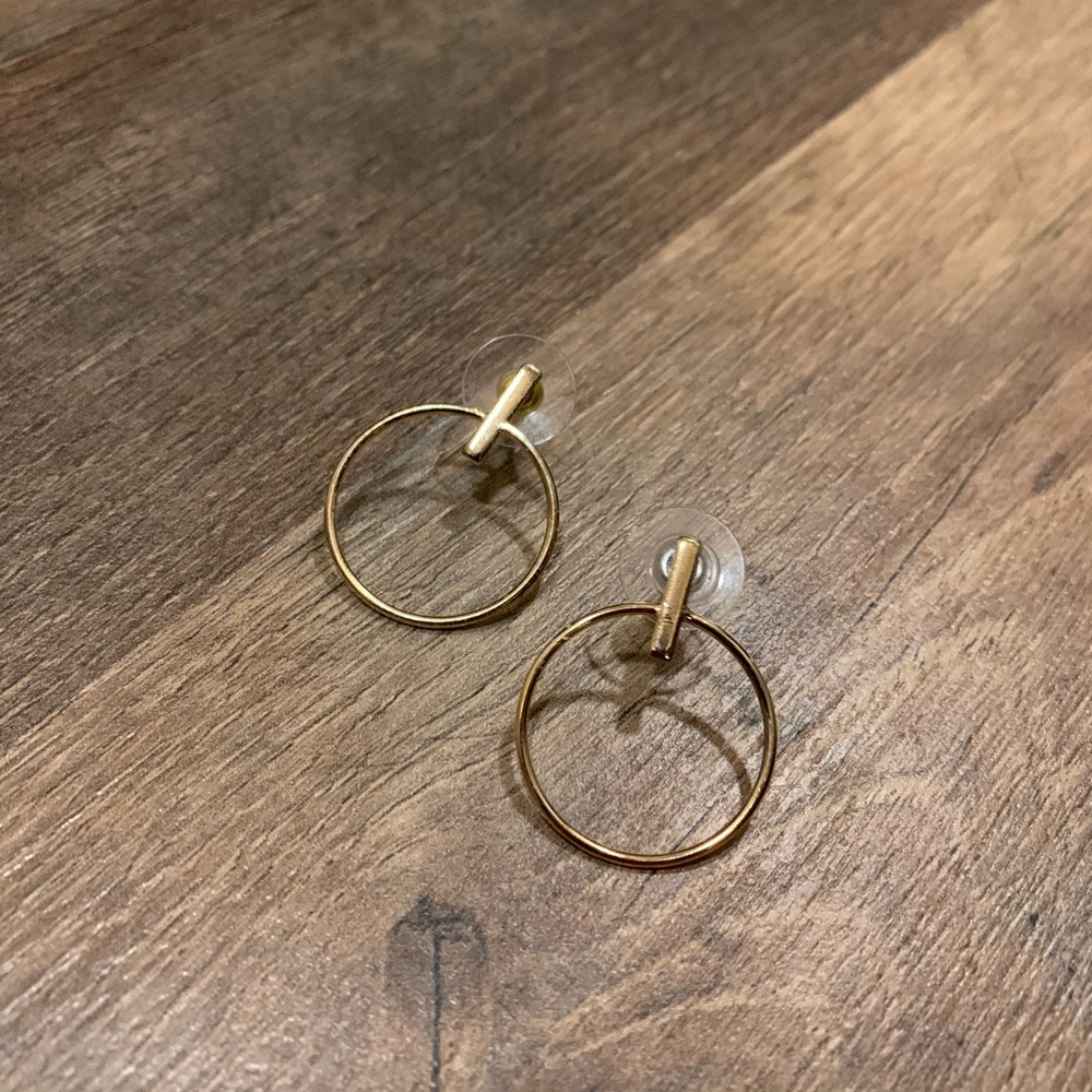 Gold bar hoop earrings